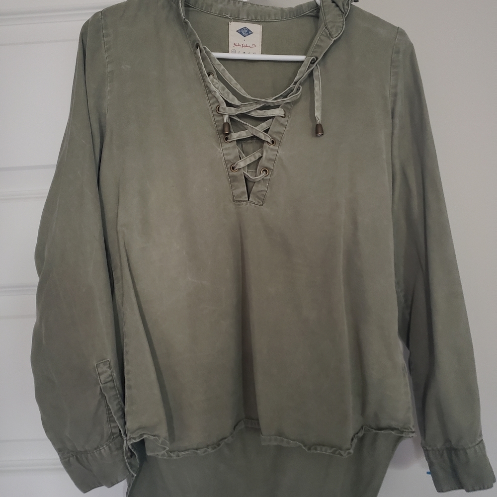 Long sleeve blouse